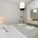 Mgh - Sirmione & Pool Apartamento *